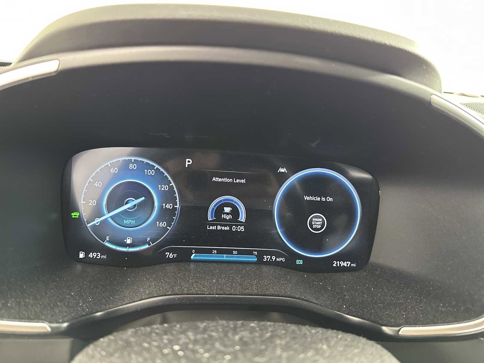 Certified 2023 Hyundai Santa Fe SEL Premium image 18