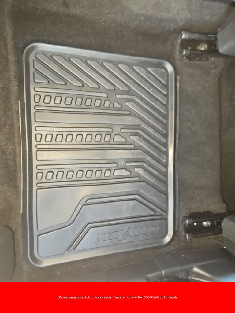 Used 2016 Nissan Rogue S FWD image 26