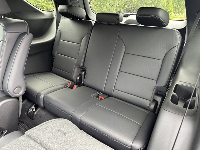 New 2026 Chevrolet Traverse LT w/ LPO, Floor Liner Package image 24