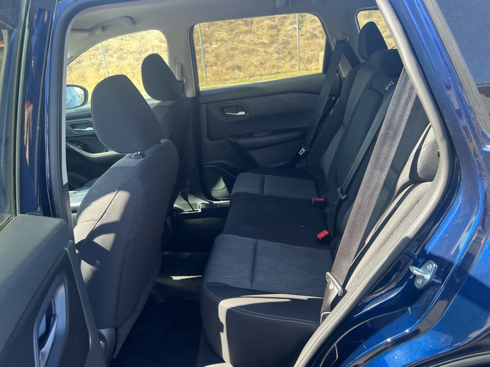 Used 2024 Nissan Rogue SV AWD/4WD image 13