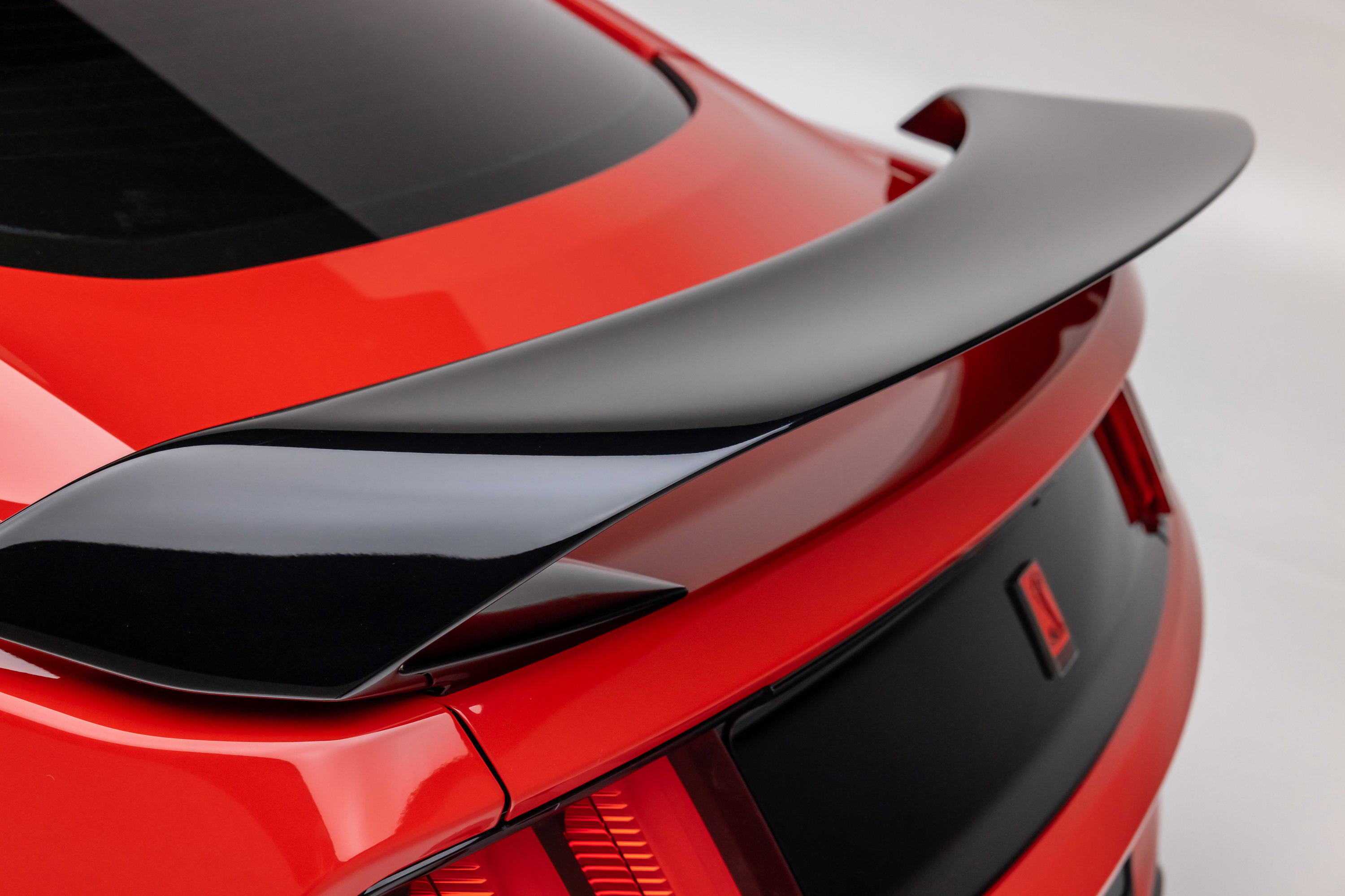 Used 2016 Ford Mustang Shelby GT350R w/ GT350R Equipment Group 920A image 36