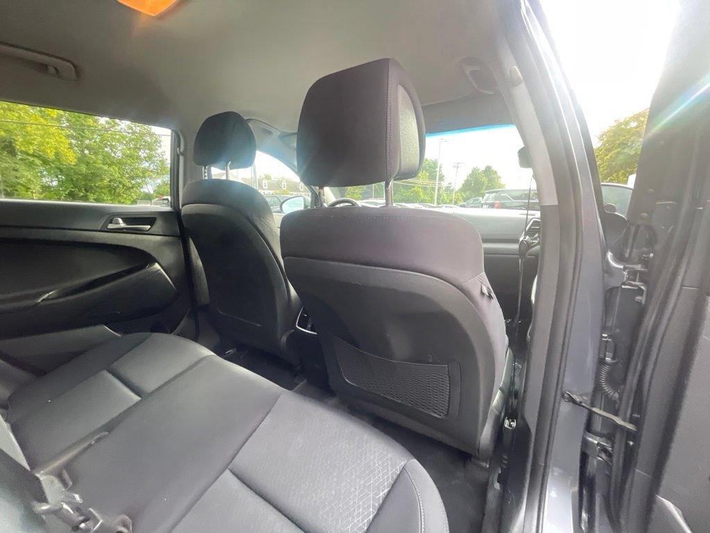 Used 2017 Hyundai Tucson Sport AWD/4WD image 16