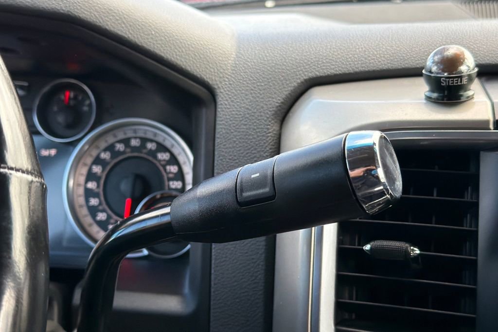 Used 2013 RAM 3500 SLT w/ Luxury Group AWD/4WD image 18