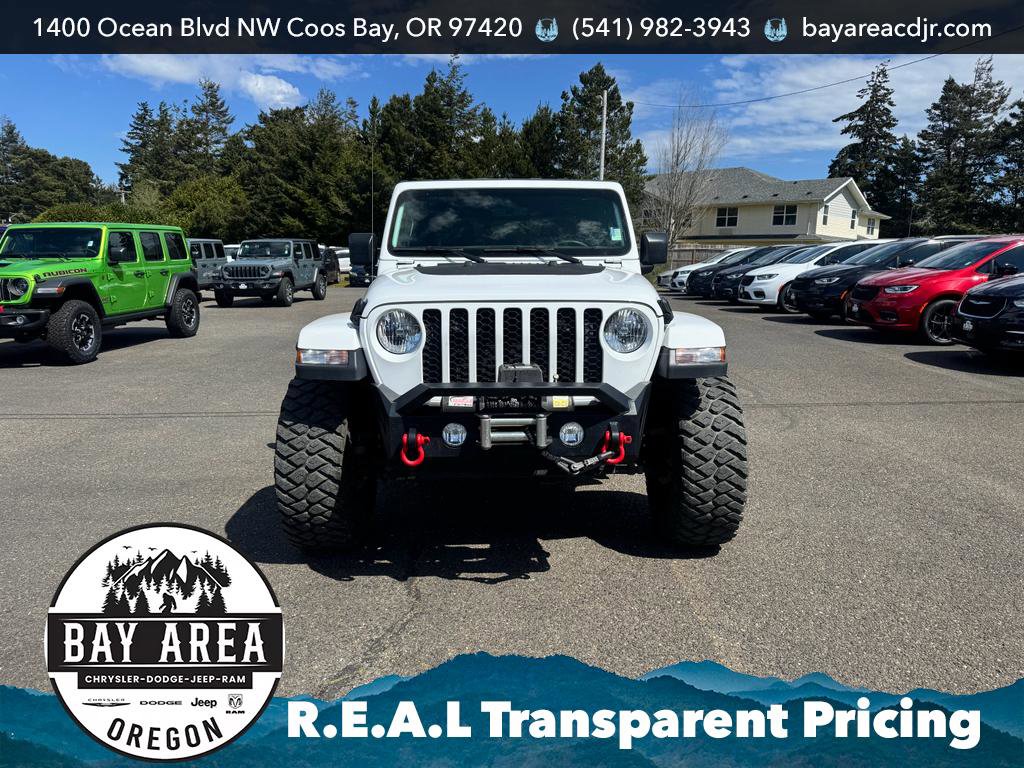 Used 2021 Jeep Gladiator Sport image 2