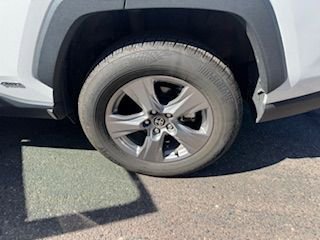 Used 2025 Toyota RAV4 LE image 8