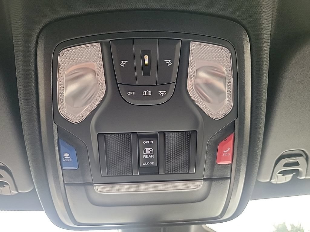 New 2026 RAM 1500 Warlock AWD/4WD image 13