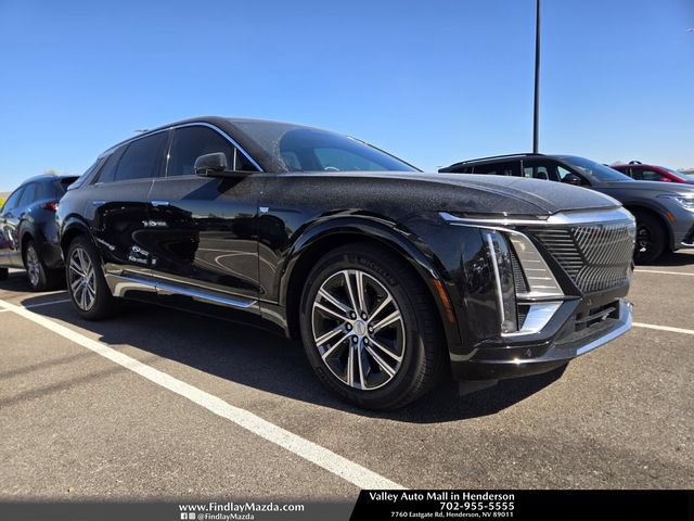 Used 2024 Cadillac Lyriq Luxury AWD/4WD image 1