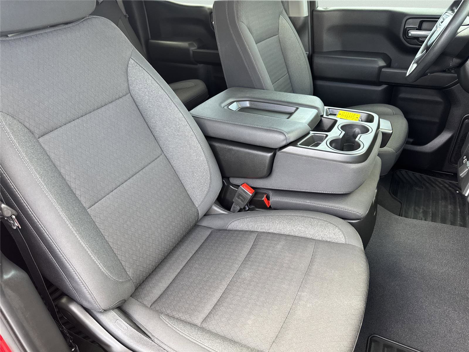 Used 2025 Chevrolet Silverado 1500 Custom image 35