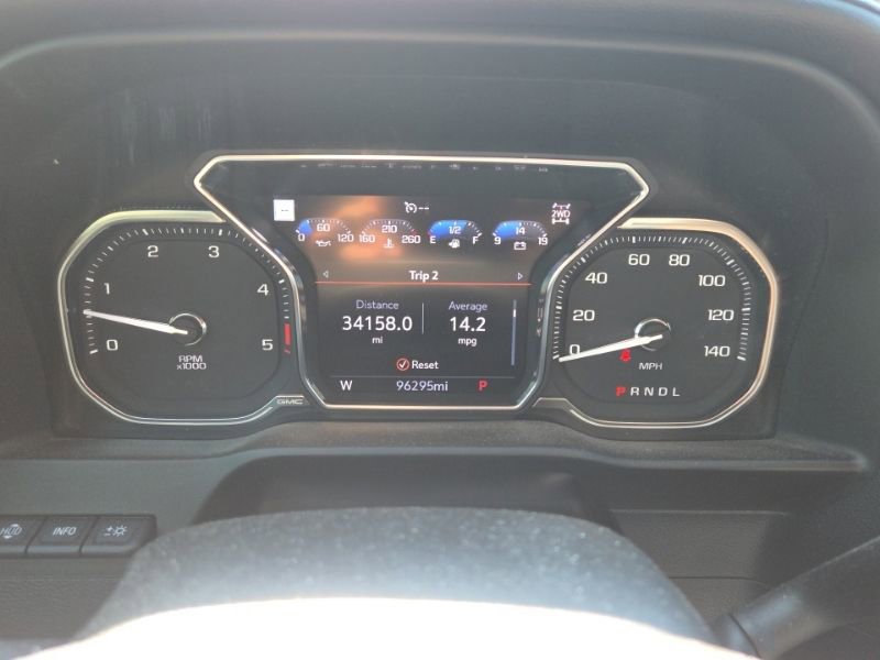 Used 2020 GMC Sierra 2500 Denali w/ Denali Ultimate Package AWD/4WD image 14