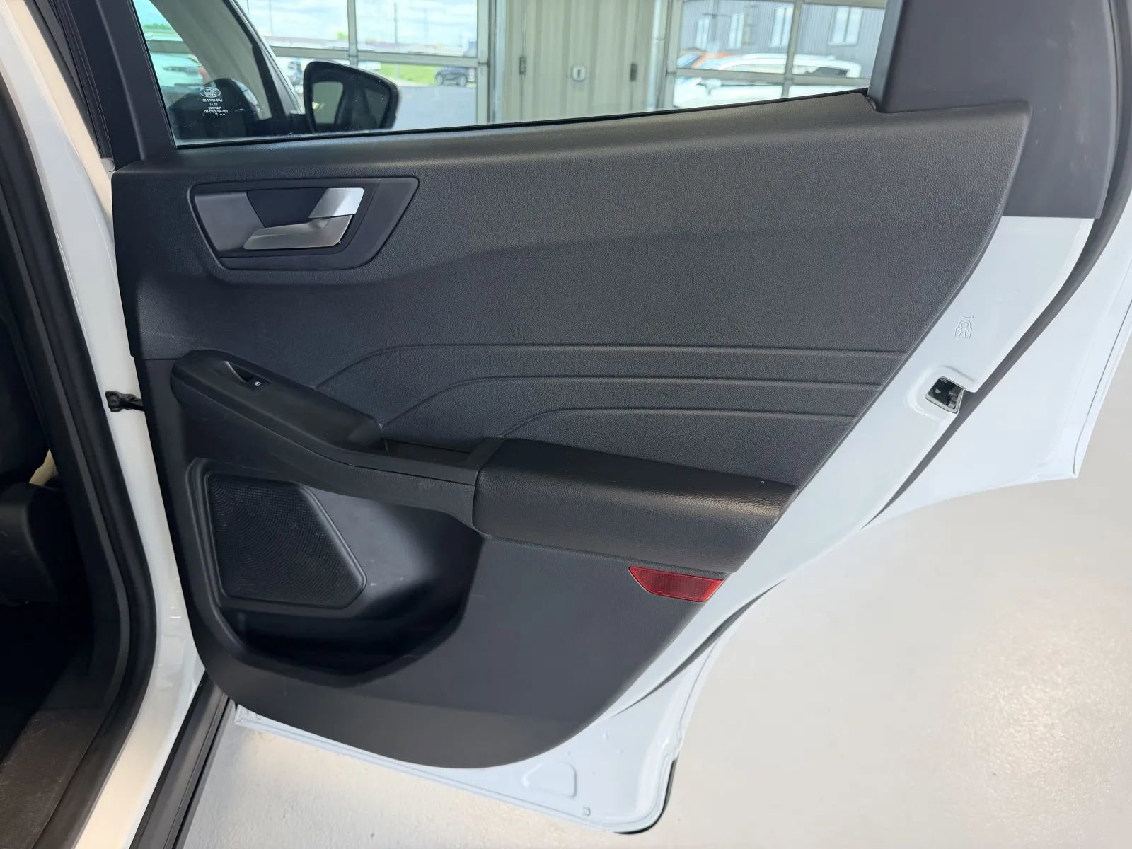 Used 2021 Ford Escape SE AWD/4WD image 16