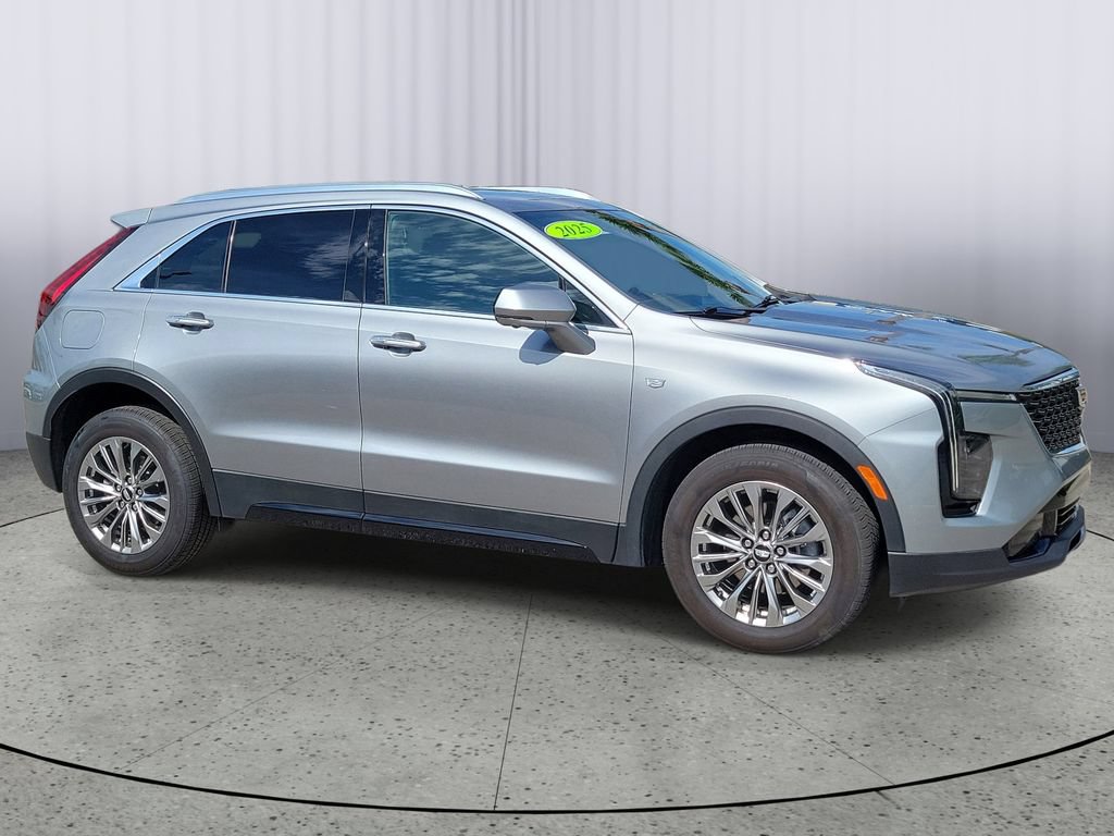 Used 2025 Cadillac XT4 Premium Luxury FWD video 2