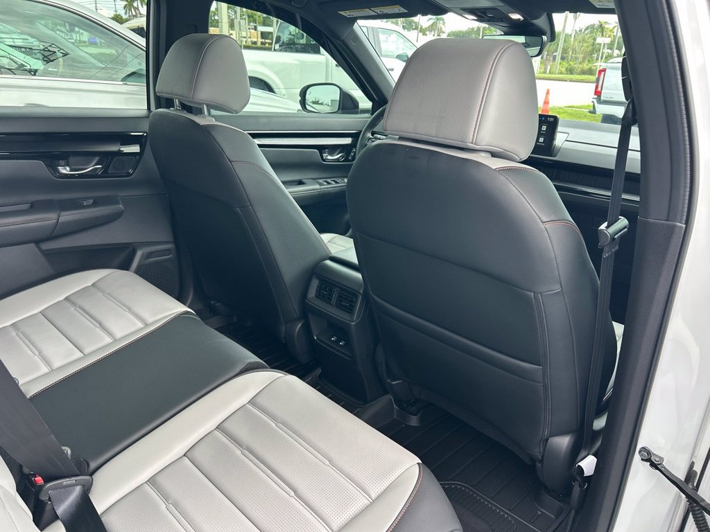 Used 2026 Honda CR-V Sport Touring image 47