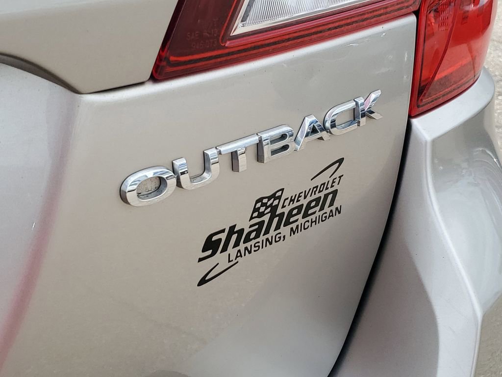 Used 2015 Subaru Outback 2.5i Limited AWD/4WD image 39