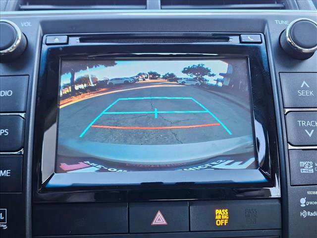 Used 2015 Toyota Camry XLE w/ Moonroof Package image 15