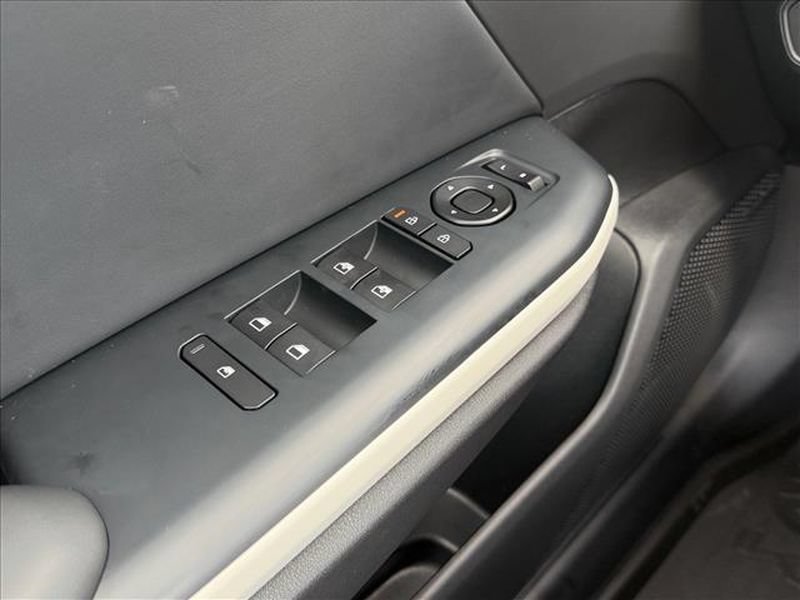 New 2026 Kia K4 GT-Line Turbo w/ GT-Line Premium Package FWD image 20