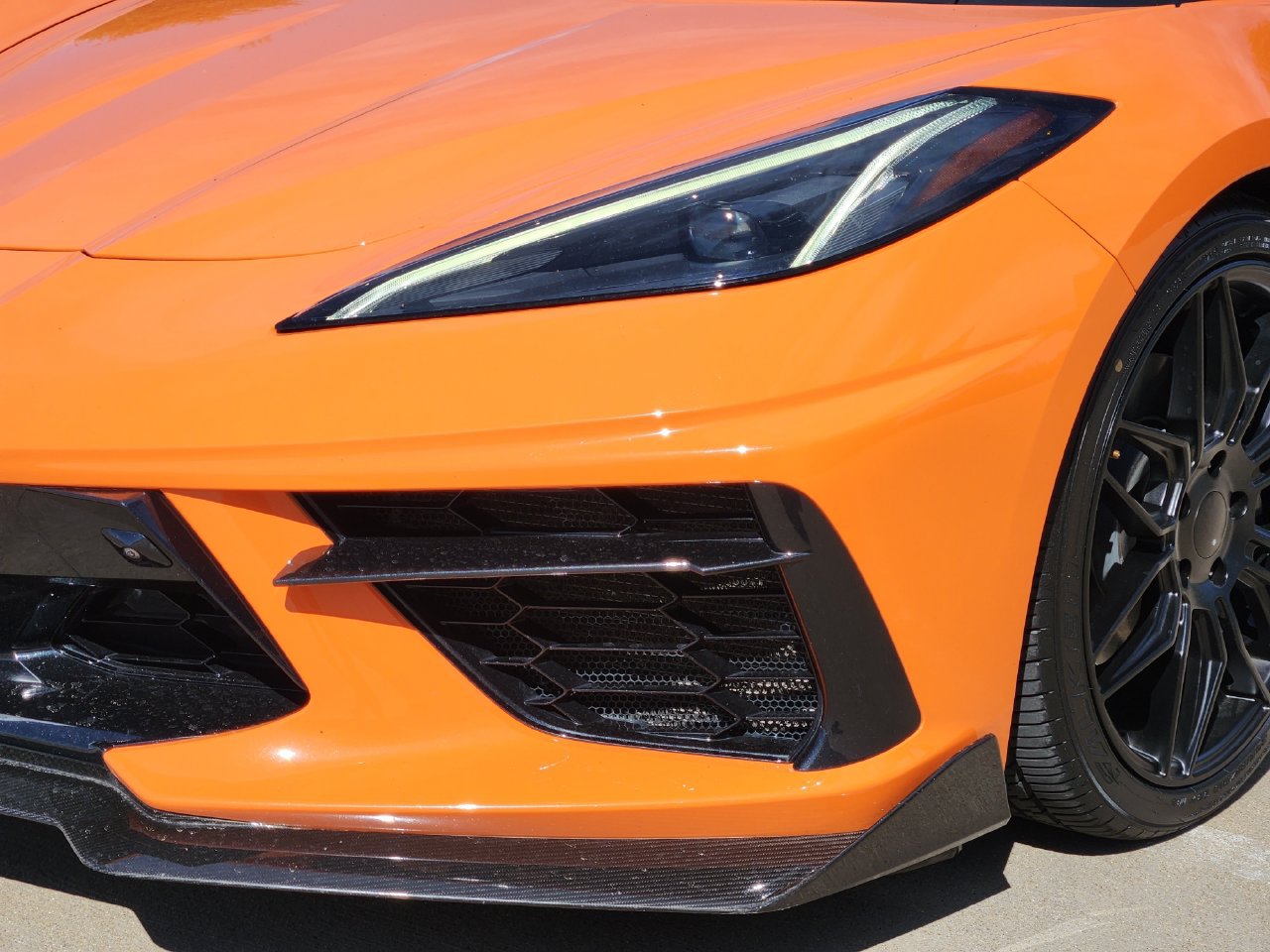 Used 2023 Chevrolet Corvette Stingray Premium Cpe w/ Battery Protection Package RWD image 8