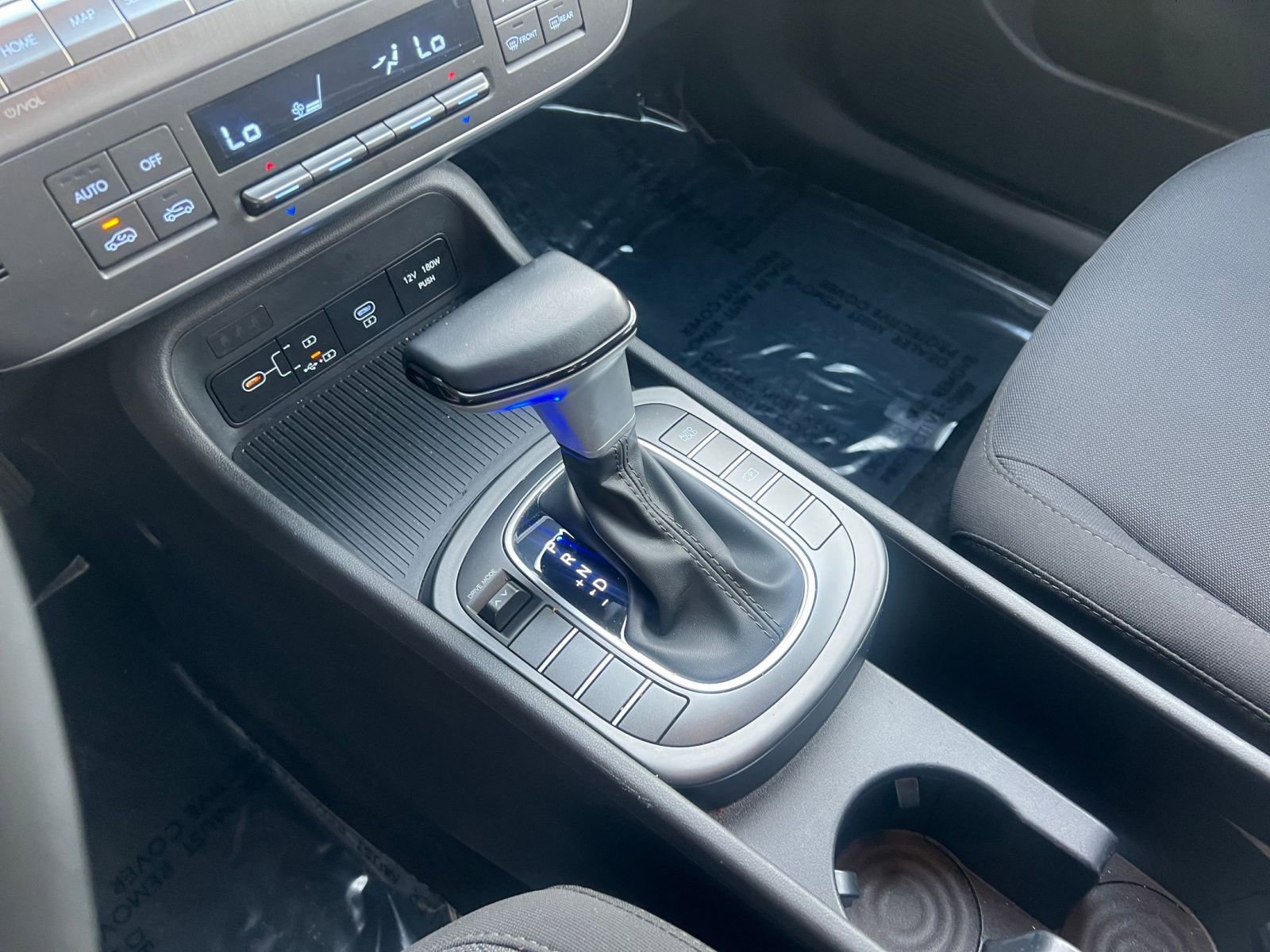 Used 2025 Hyundai Kona SEL image 41