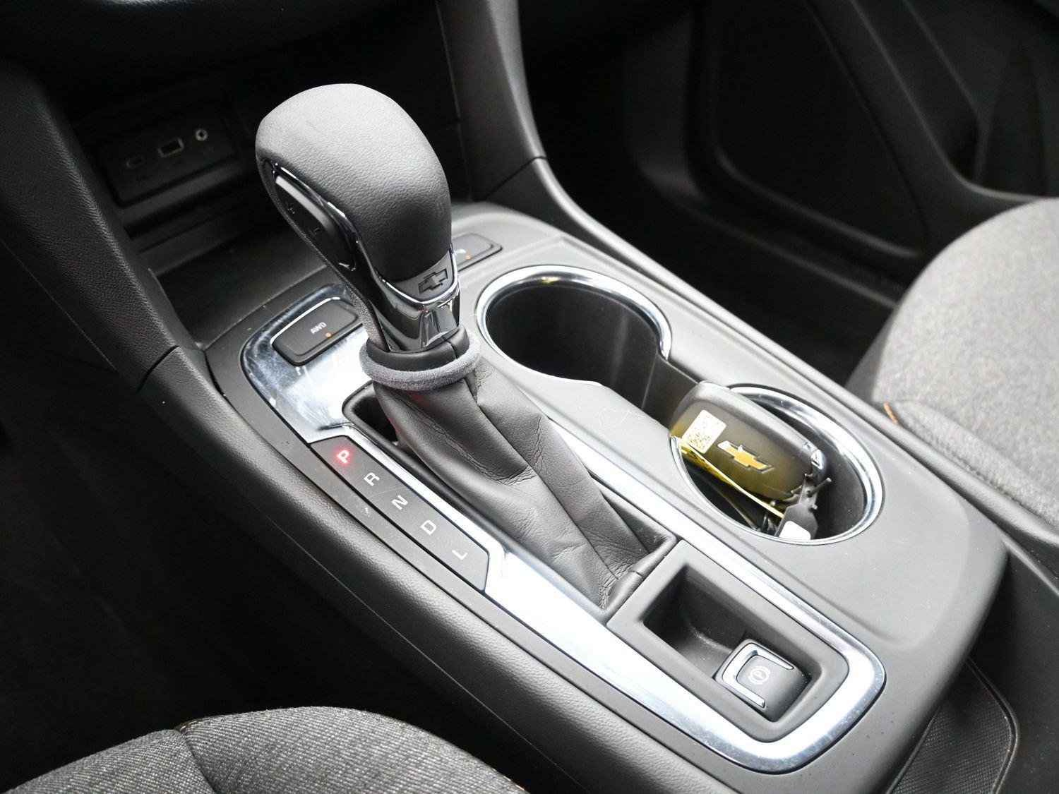 Used 2023 Chevrolet Equinox LT image 5