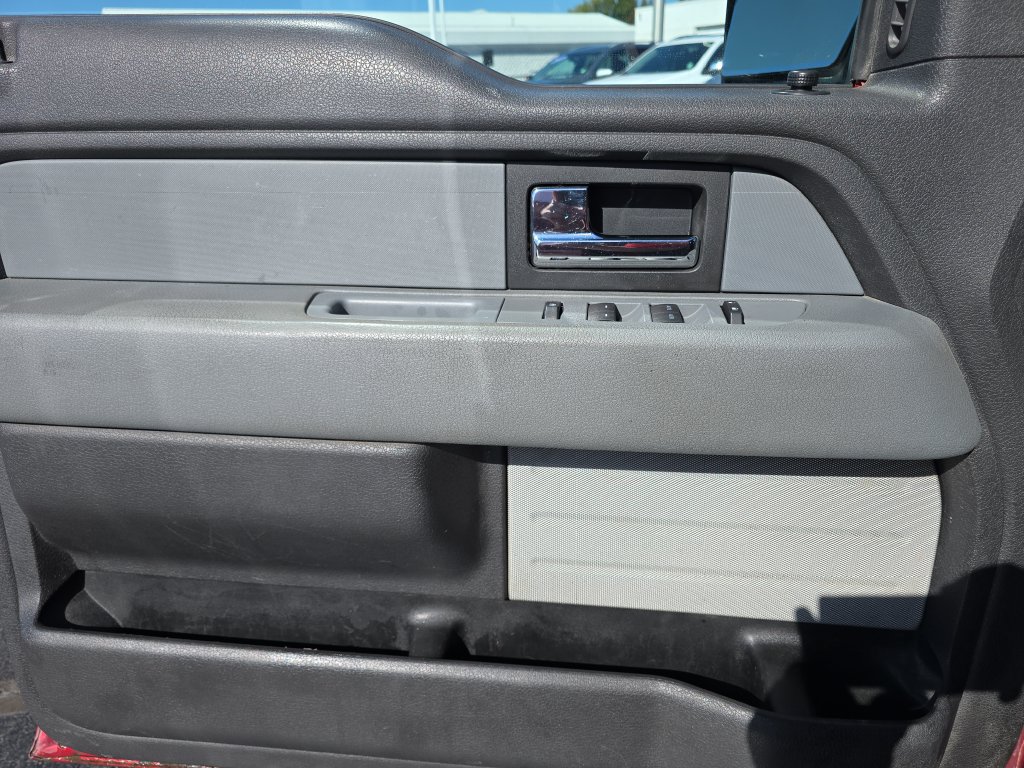 Used 2013 Ford F150 XLT w/ Luxury Equipment Group AWD/4WD image 28