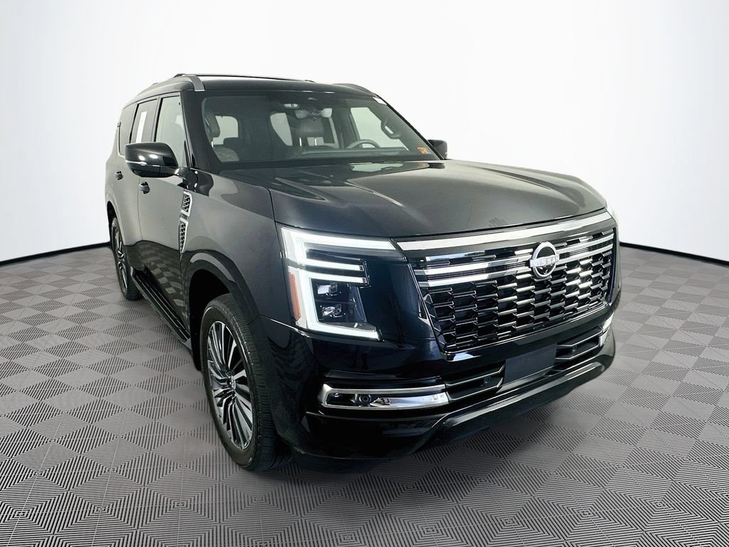 Used 2025 Nissan Armada Platinum Reserve AWD/4WD image 2
