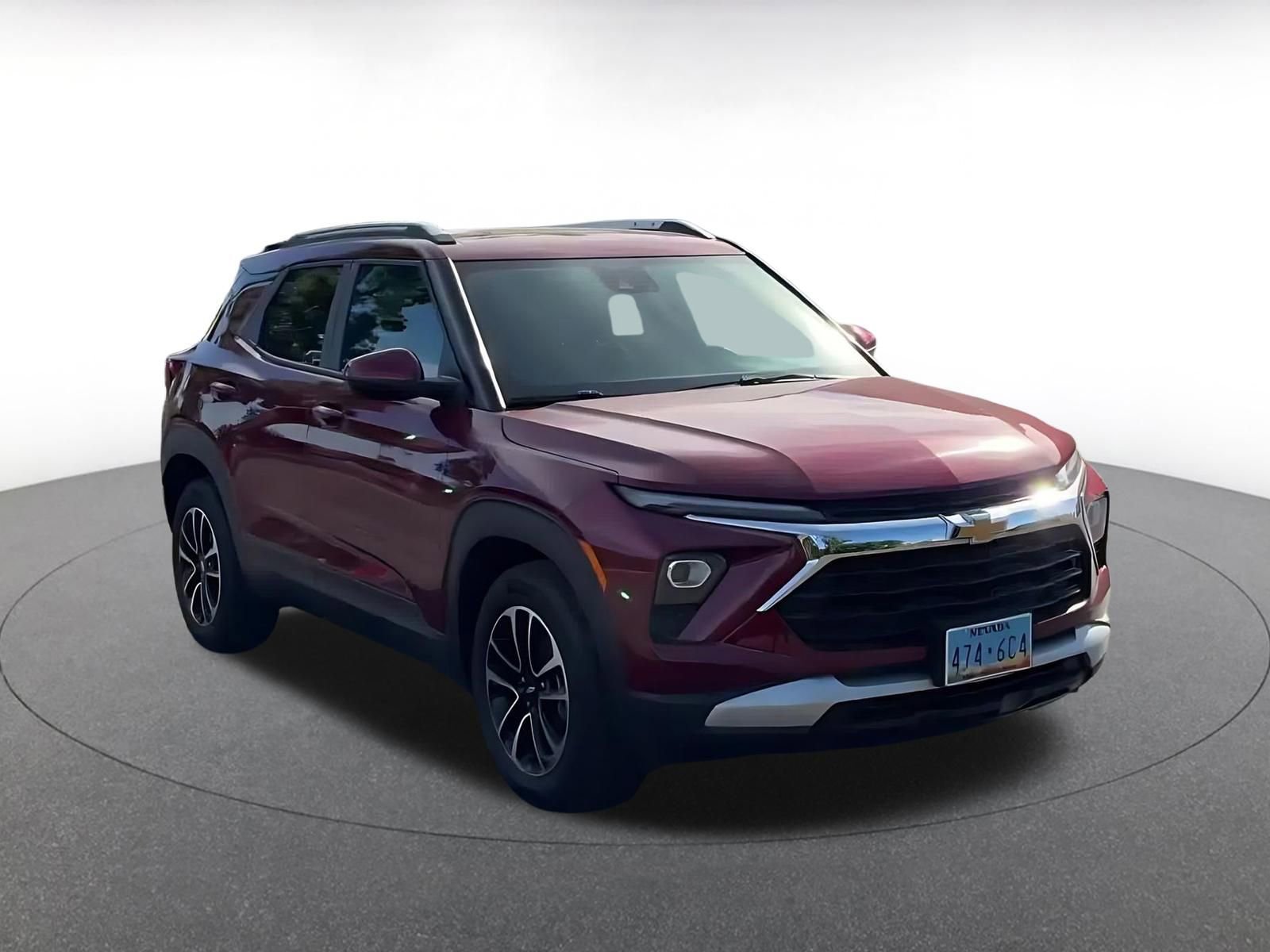 Used 2025 Chevrolet TrailBlazer LT image 3