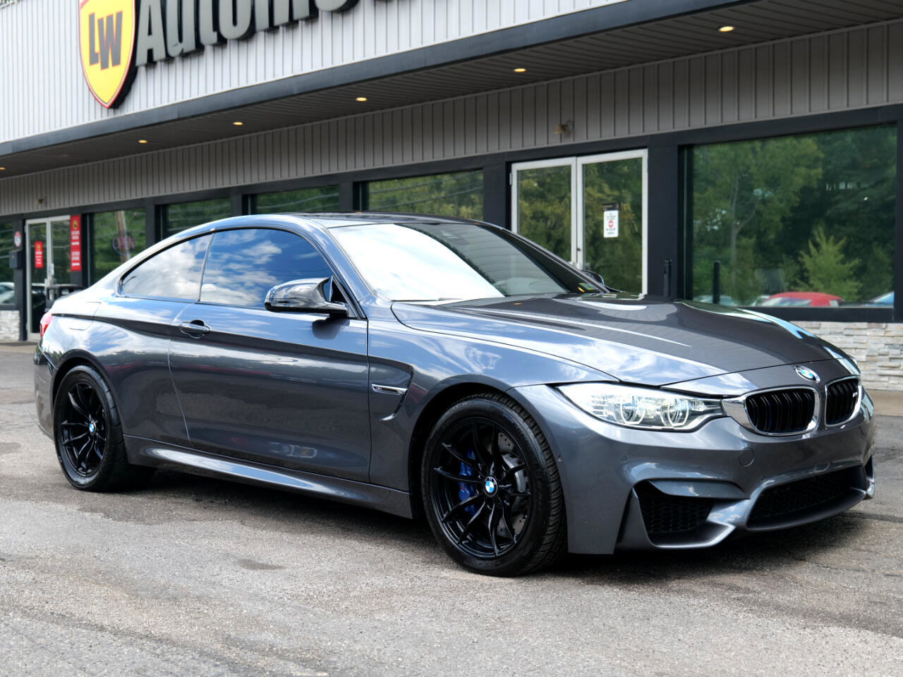 Used 2015 BMW M4 Coupe image 63