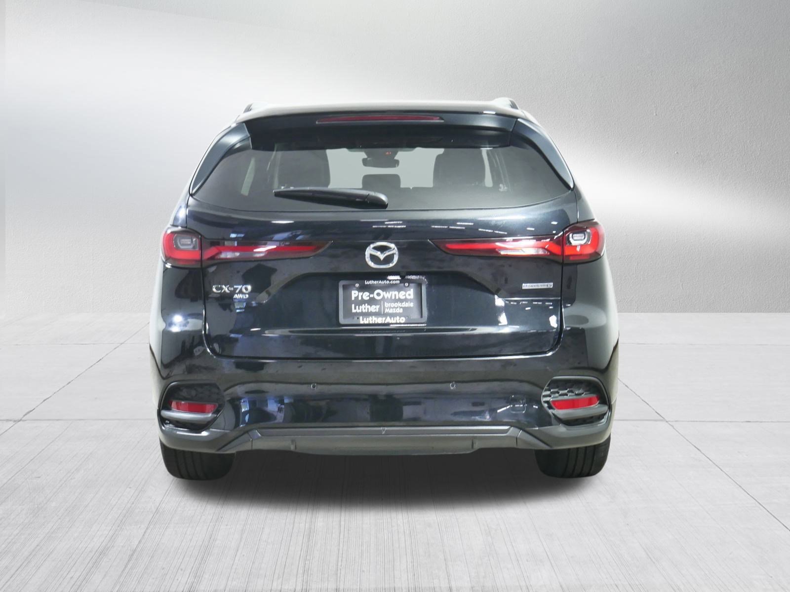 Certified 2025 MAZDA CX-70 3.3 Turbo w/ Preferred Package image 6
