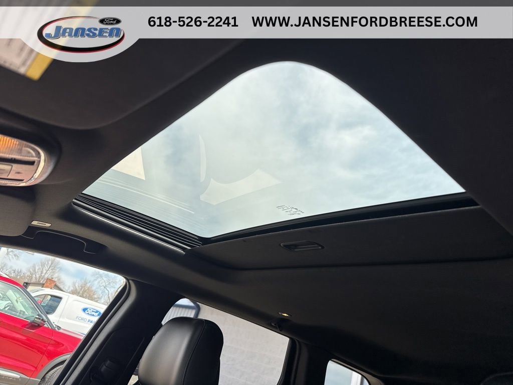 Used 2018 Jeep Grand Cherokee Limited image 15