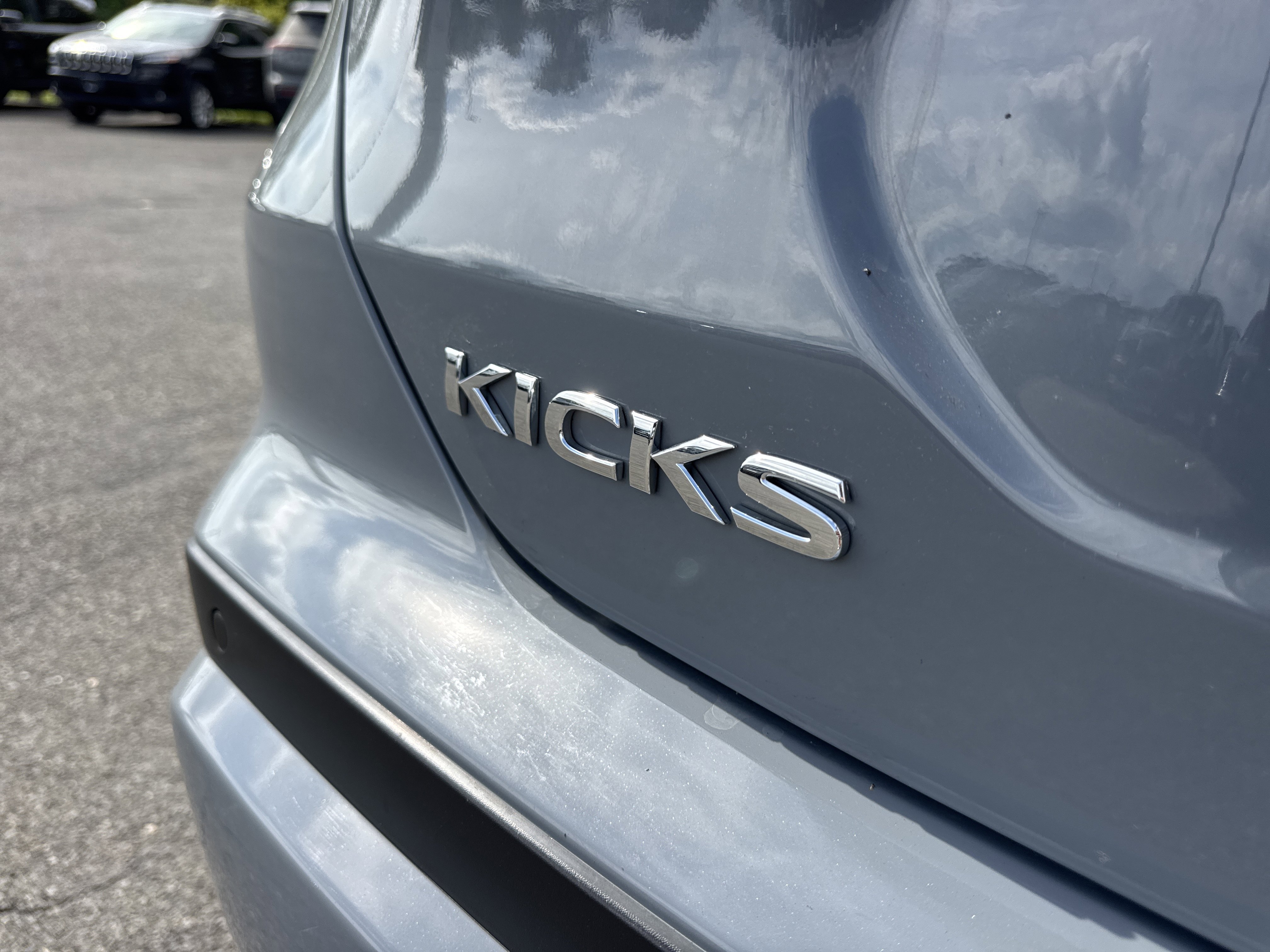 Certified 2023 Nissan Kicks SV image 31
