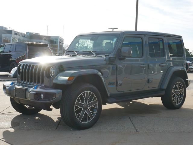 Used 2022 Jeep Wrangler Unlimited Sahara image 3