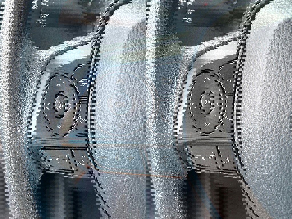 Used 2023 Toyota Corolla LE image 14