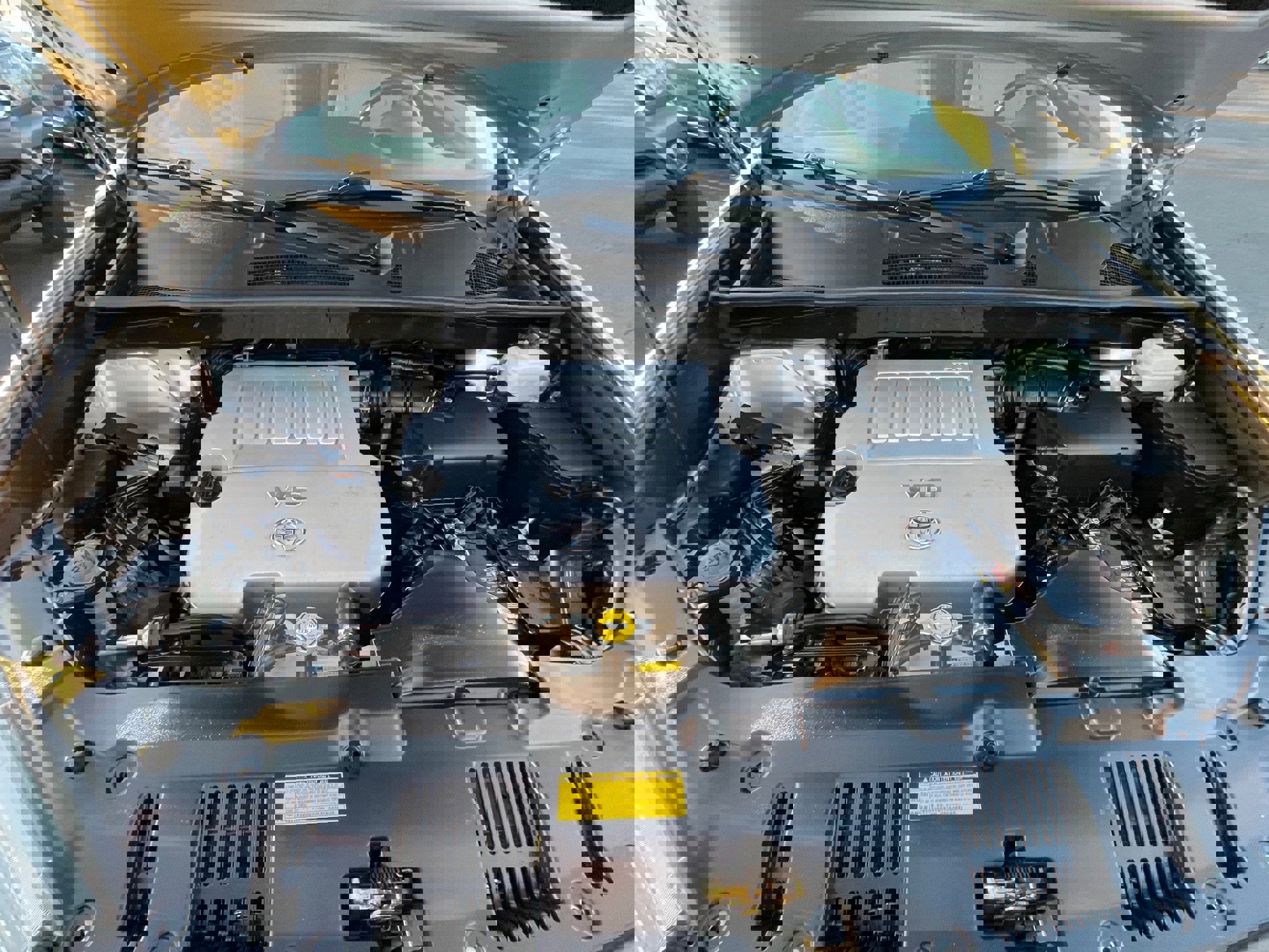 Used 2012 Toyota Highlander Limited image 32