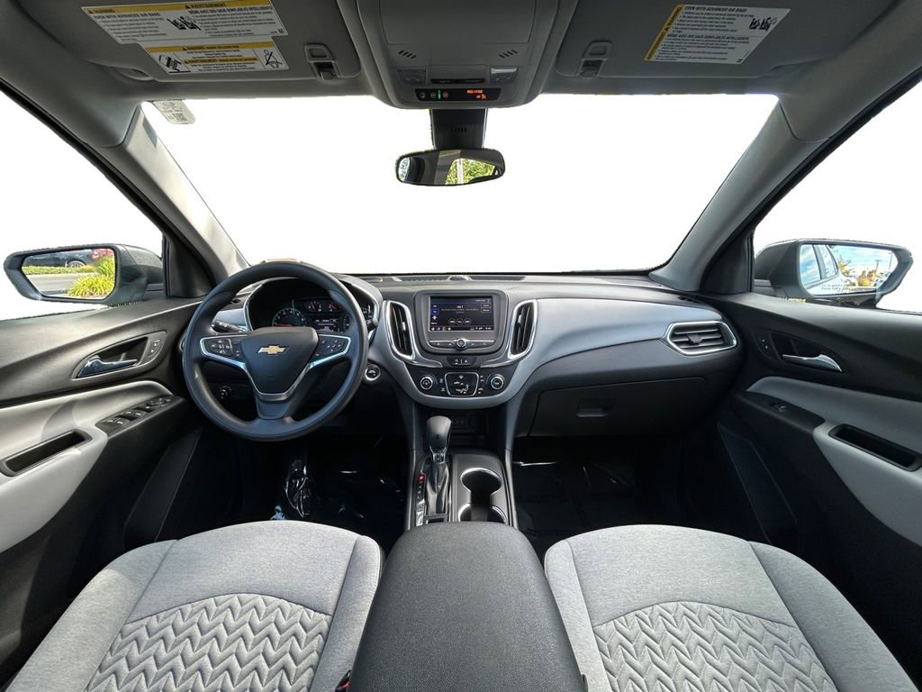 Used 2022 Chevrolet Equinox LS image 12