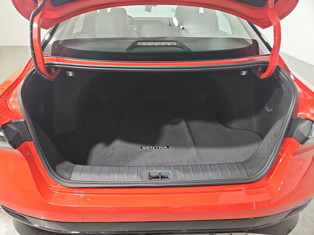 New 2026 Nissan Sentra SR w/ SR Premium Package FWD image 23