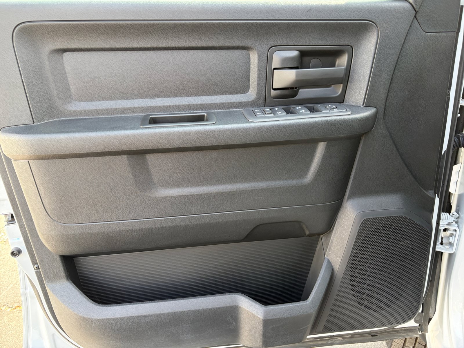New 2026 RAM 3500 Tradesman AWD/4WD image 19