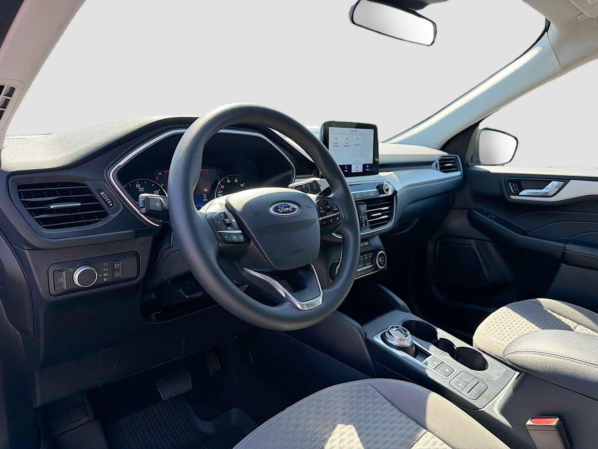 Used 2021 Ford Escape SE FWD image 4