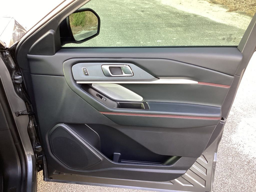 New 2026 Ford Explorer ST w/ Sun And Sound Package image 29