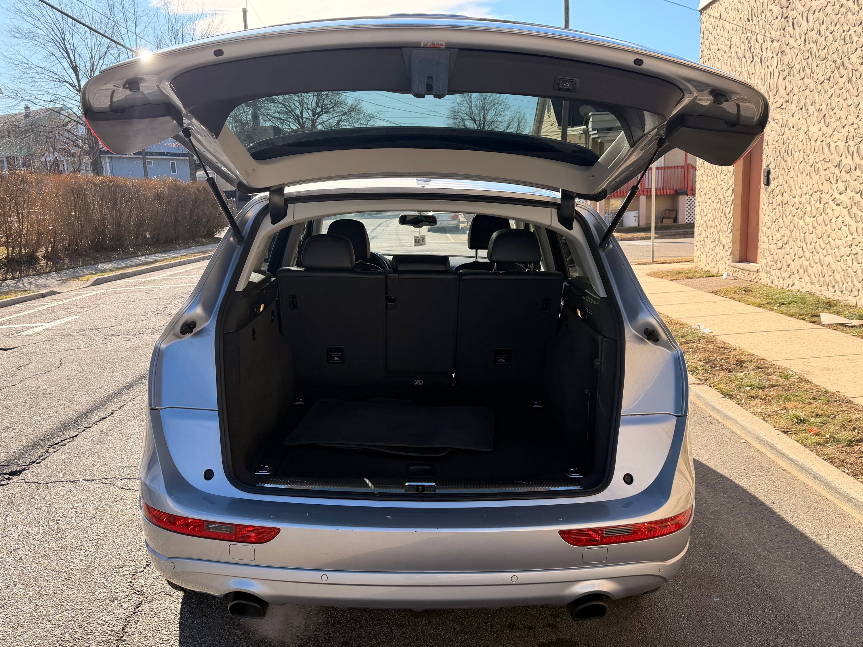 Used 2016 Audi Q5 2.0T Premium Plus w/ Technology Package image 12