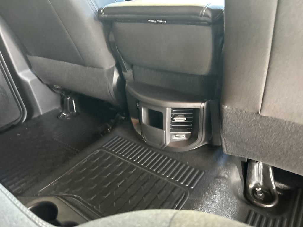 Used 2025 RAM 3500 Tradesman w/ Chrome Appearance Group AWD/4WD image 27