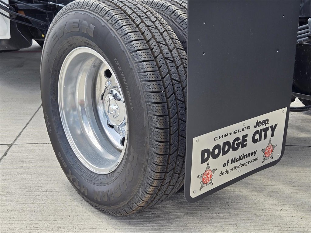 New 2025 RAM 3500 Tradesman w/ Chrome Appearance Group image 9