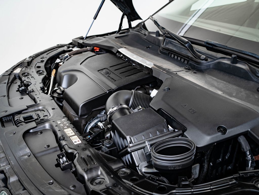 Used 2023 Land Rover Range Rover Evoque SE image 47