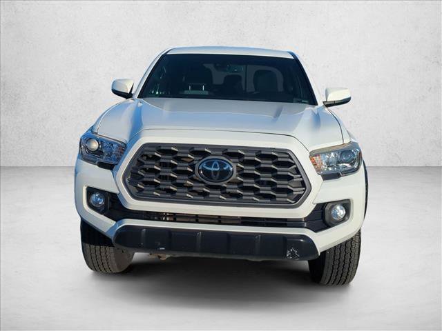 Used 2022 Toyota Tacoma TRD Off-Road AWD/4WD image 2