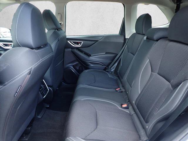 Used 2020 Subaru Forester Premium AWD/4WD image 9