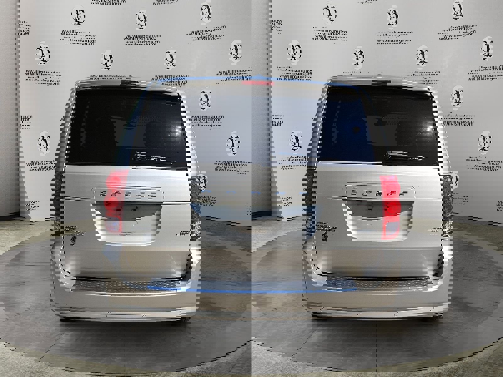 Used 2013 Dodge Grand Caravan Crew w/ Safety Sphere Group FWD image 4