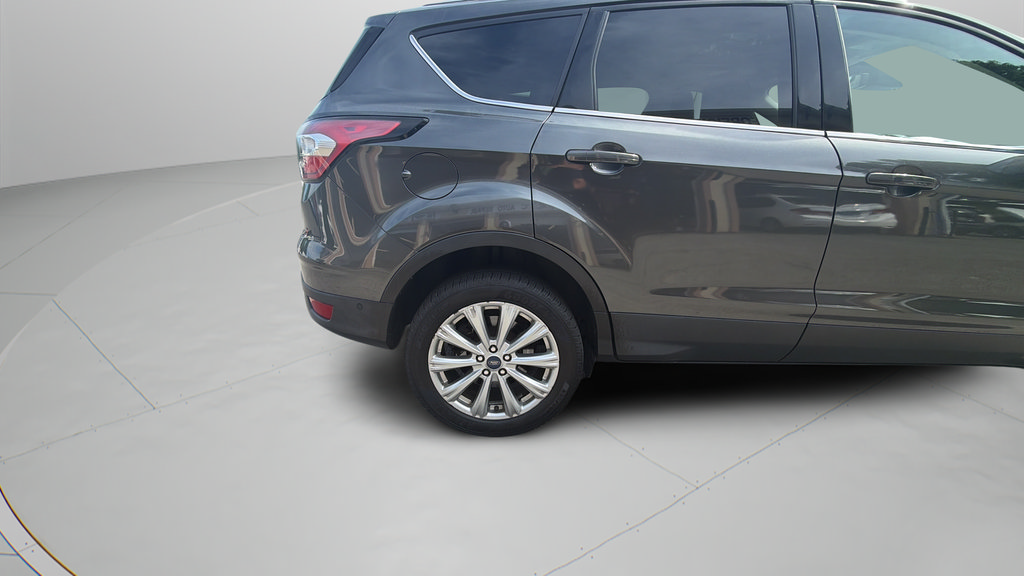 Used 2017 Ford Escape Titanium w/ Equipment Group 301A AWD/4WD image 33