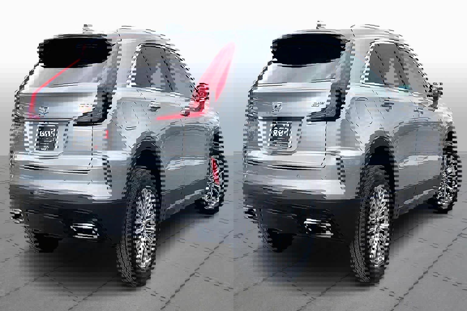 Used 2025 Cadillac XT4 Premium Luxury FWD image 13