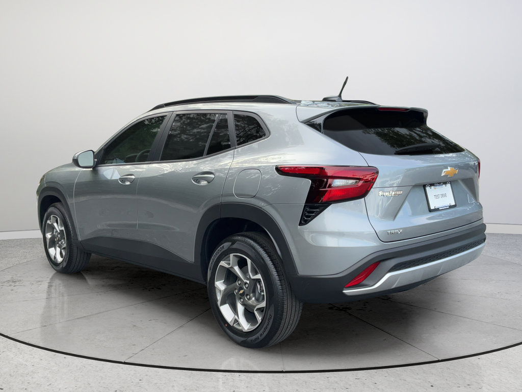 New 2026 Chevrolet Trax LT FWD image 5