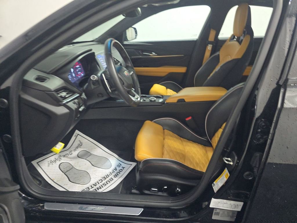 Used 2023 Cadillac CT4 V Blackwing w/ Driver Assist Package RWD image 3