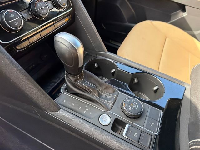 Used 2022 Volkswagen Atlas Cross Sport SE image 25