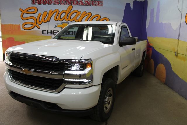 Used 2018 Chevrolet Silverado 1500 W/T w/ WT Convenience Package AWD/4WD image 4